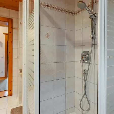 Rudi By Monicare ريث باي سيفيلد